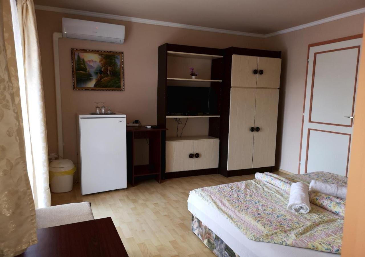 Vitorlas Apartmanhaz Шиофок Экстерьер фото