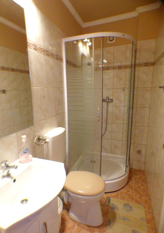 Vitorlas Apartmanhaz Шиофок Экстерьер фото